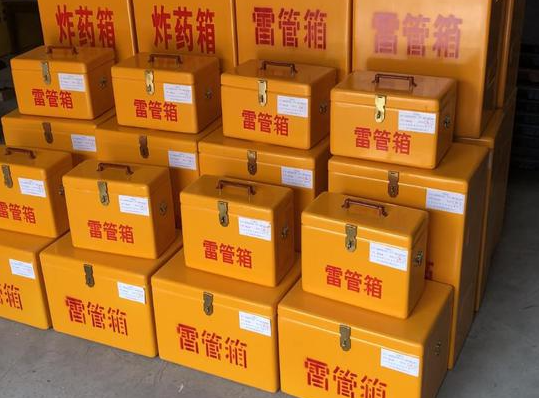 湘阴玻璃钢雷管箱的使用寿命一般是多少？